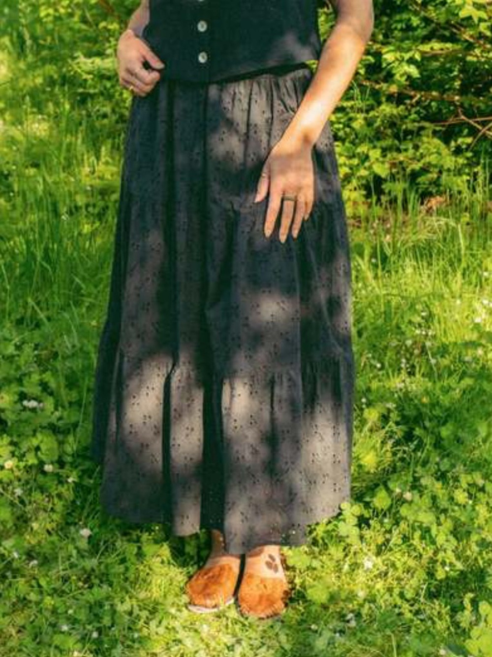 Black cotton tiered midi skirt